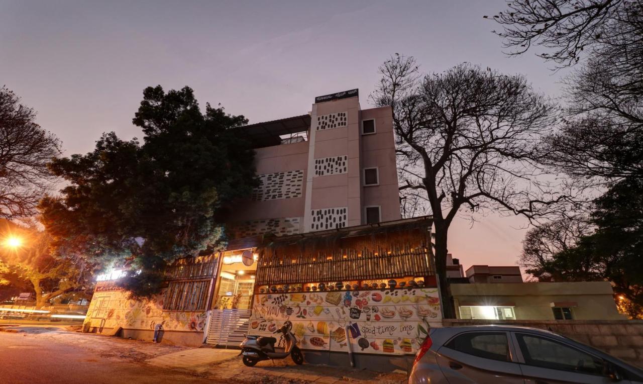 Treebo White Inn Koramangala Bangalore Extérieur photo